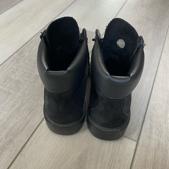 Timberland Boots in black - Picture 2 of 6